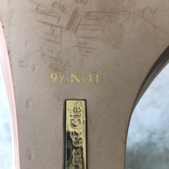 Louise et Cie Punya Nude Patent Wedge 9.5N - Picture 4 of 6